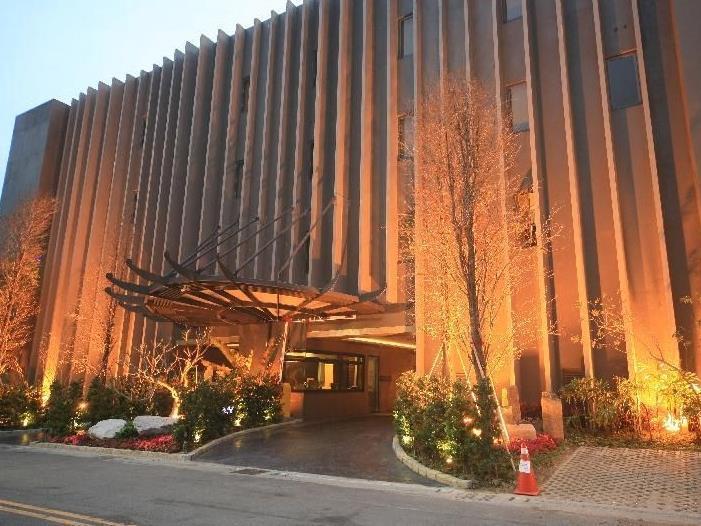 Lanshy Motel Taichung Buitenkant foto