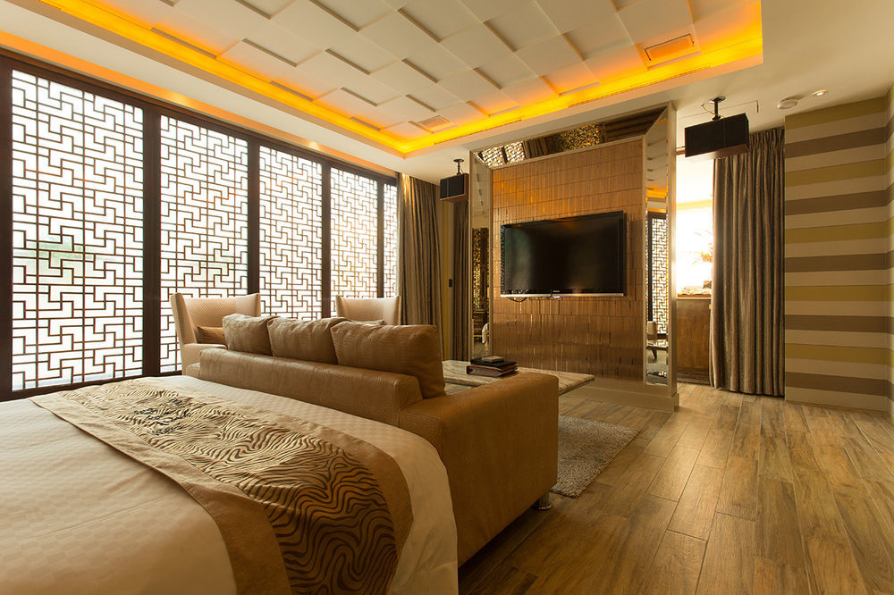Lanshy Motel Taichung Buitenkant foto