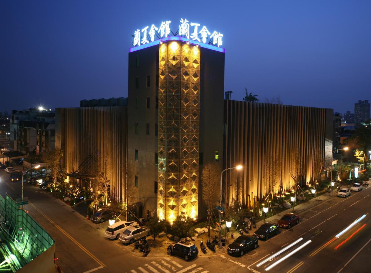 Lanshy Motel Taichung Buitenkant foto